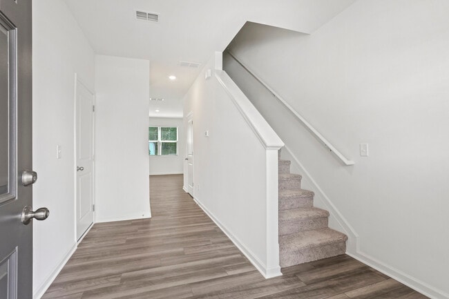 Building Photo - 2660 Senegal Wy