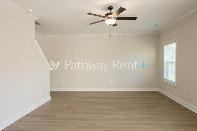 Foto del edificio - 106 Dartmoor Pk Ln