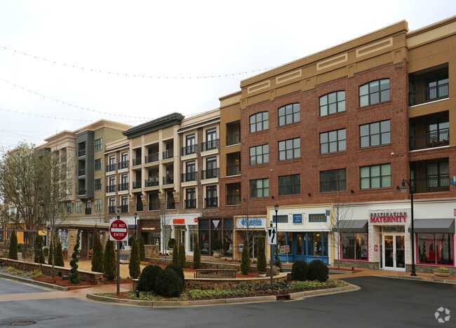 Building Photo - Haven at Avalon