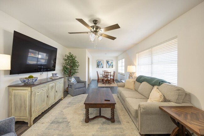 Foto del edificio - 523 Pitt Moore Rd