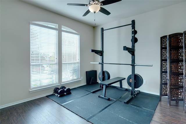 Foto del edificio - 15805 Barton Ridge Dr