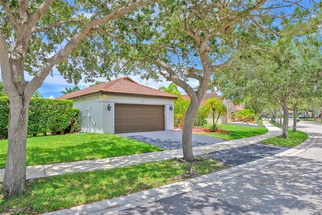 Building Photo - 1270 Majesty Terrace