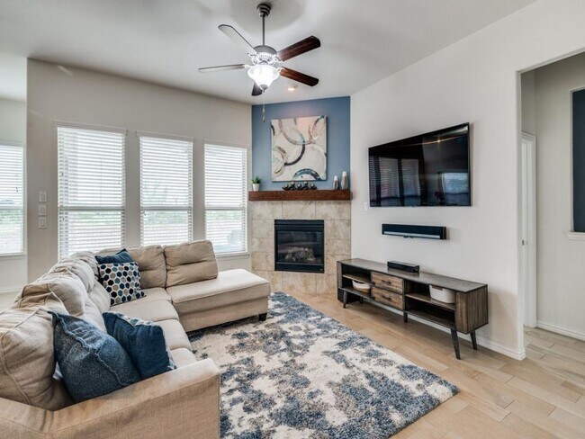 Building Photo - 9108 Bronze Meadow Dr