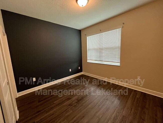 Foto del edificio - 570 Scott Lake Creek Ln
