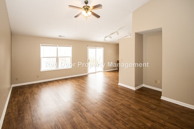 Building Photo - Charm and Convenience: Your Ideal 3-Bedroo...