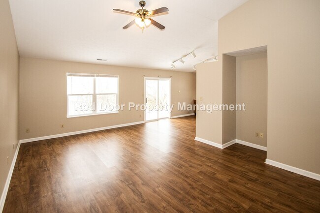 Foto del edificio - Charm and Convenience: Your Ideal 3-Bedroo...