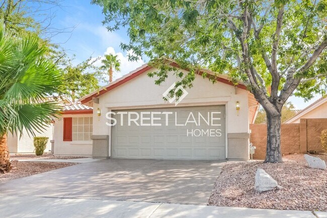 Building Photo - 3 Bedroom in Henderson!