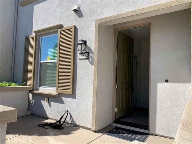 Building Photo - 15864 Ellington Wy