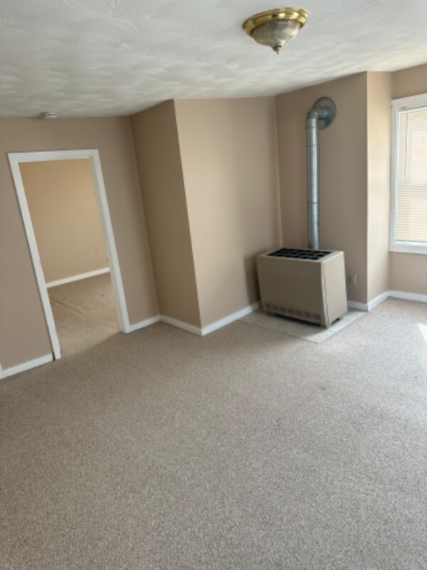 99 Tremont St Unit 5, Fall River, MA 02720 Room for Rent in Fall