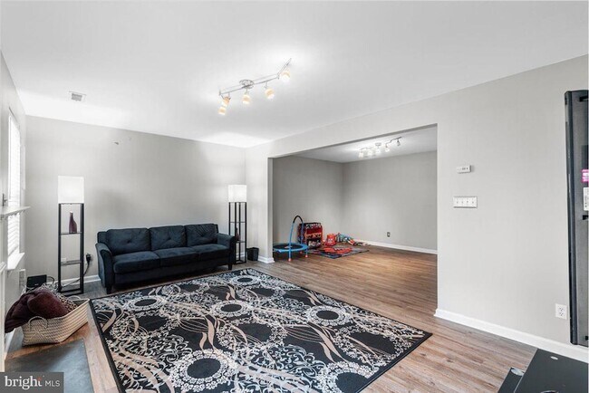 Foto del edificio - 7108 Wytheville Cir