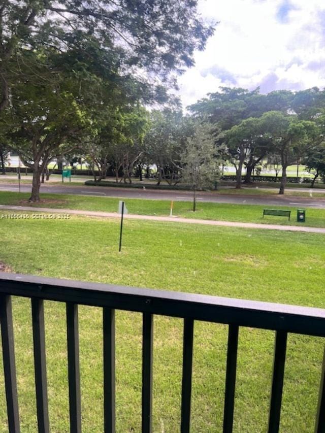 Building Photo - 3475 N Country Club Dr