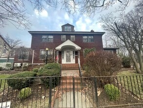 Building Photo - 47-51-51 161st St