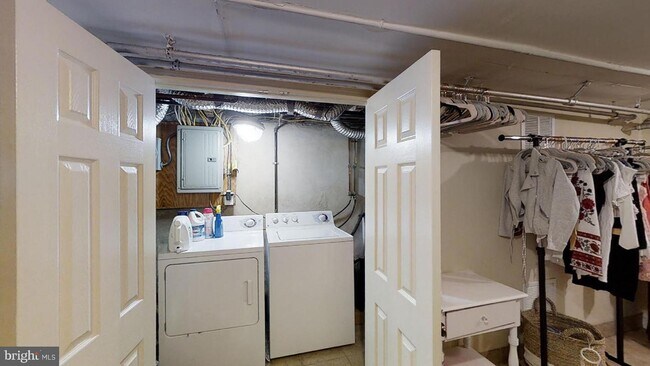 Building Photo - 759 N 23rd St
