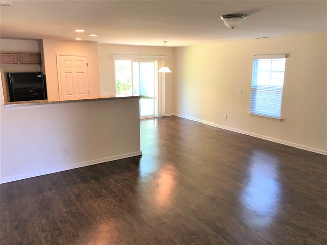 Foto del edificio - 82 Roseberry Cir