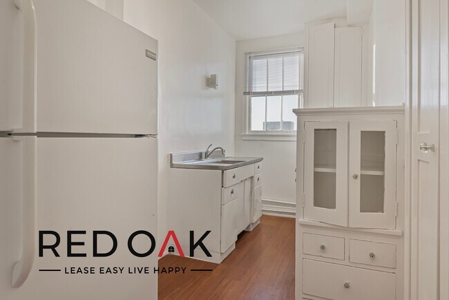 Foto del edificio - Lovely, Vintage-Inspired One Bedroom with ...