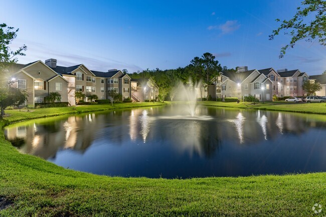 Building Photo - The Grand Reserve Lee Vista