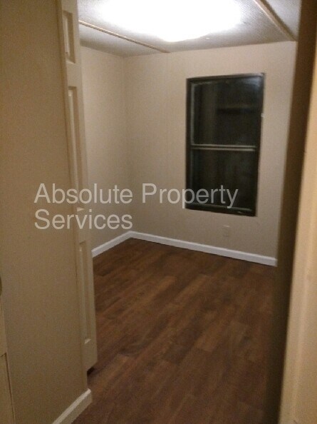 Building Photo - 508 Wingo Rd