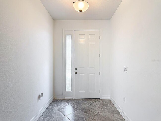 Building Photo - 1037 Chasetree Ln