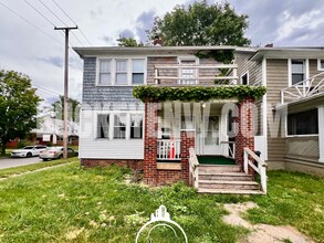 Building Photo - 4158 Mayfield Dr