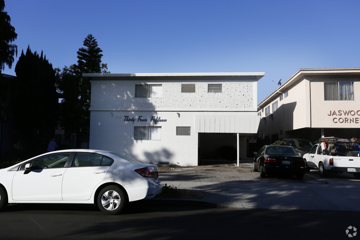 Foto del edificio - 3415 Jasmine Ave