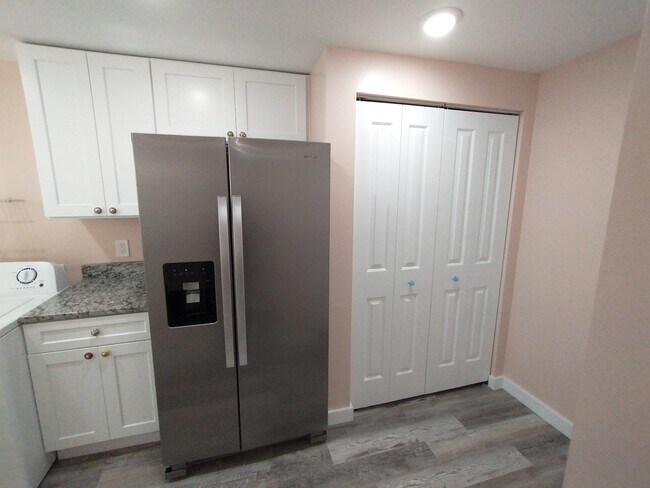 Foto del edificio - 135 NW Shannon Ave