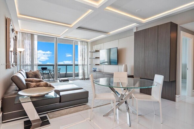 Building Photo - 6899 Collins Ave