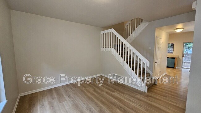 Foto del edificio - 3033 W 107th Pl