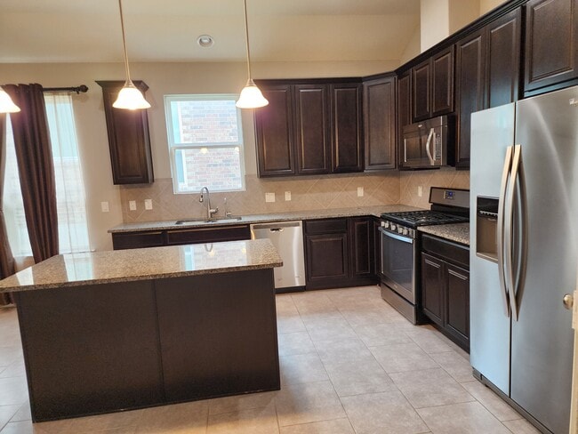 Foto del edificio - 27423 Paraiso Sands