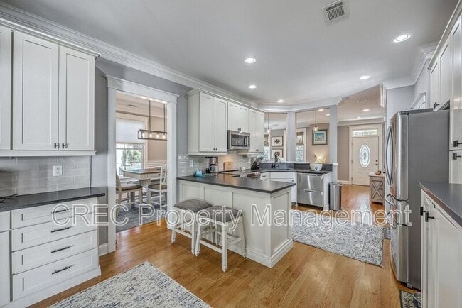 Building Photo - 100 Jordan Ct