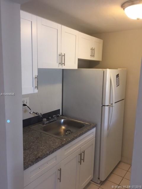 Foto del edificio - 50 NW 204th St