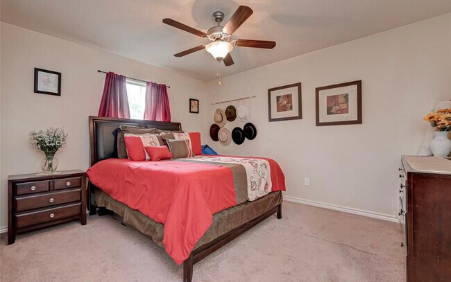 Habitación principal - 1308 Shell Ave
