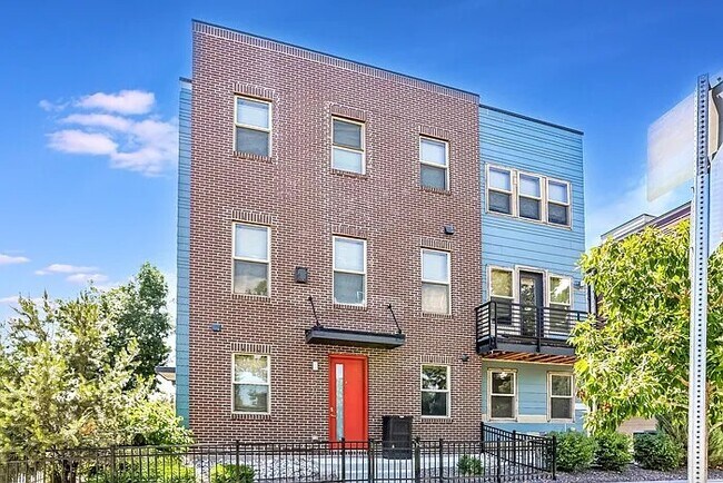 Building Photo - 1200 W 11th Ave