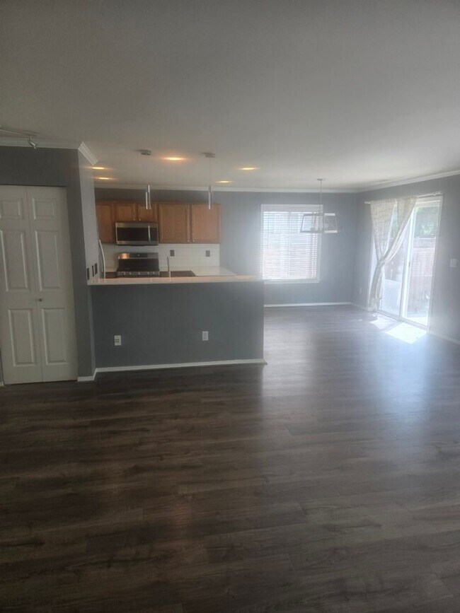 Foto del edificio - 3bd/2.5ba Maple Valley Home