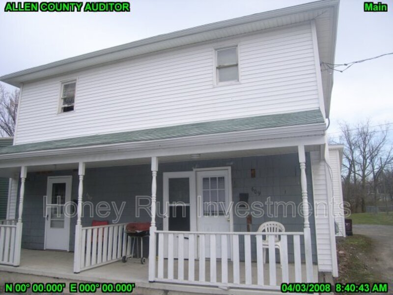 Primary Photo - 607 E Elm St