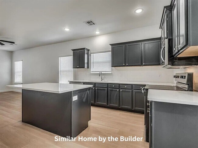 Foto del edificio - Move-In Ready 3-Bed Home in Lawton – Pet-Friendly