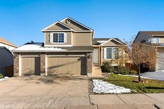 Building Photo - 7131 Creekfront Dr