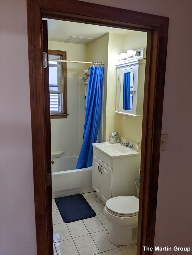Building Photo - 45 Litchfield St