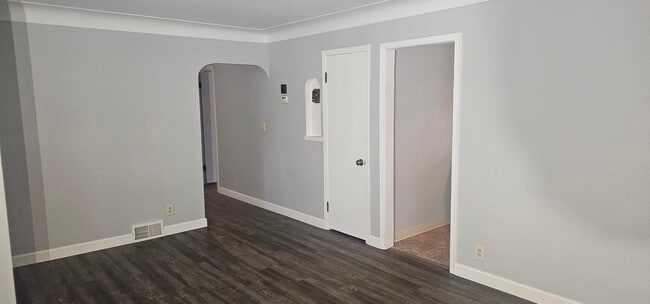 Building Photo - 4583 Ammon Rd