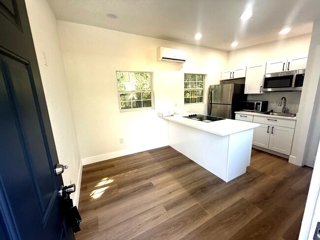 Foto del edificio - 119 W 26th Ave