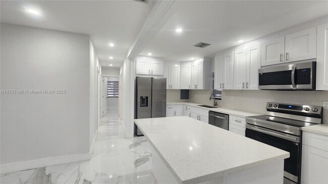 Photo - 10330 SW 35th St House