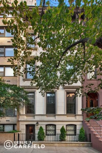 Primary Photo 2016 - 312 E 52nd St