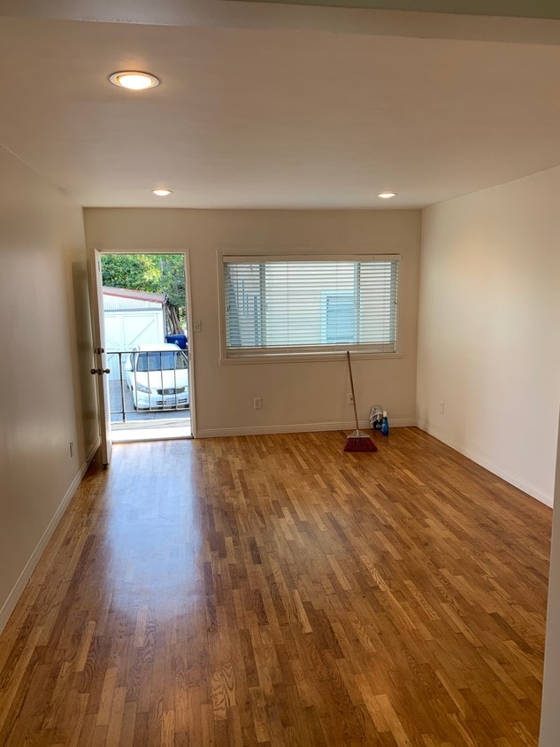 Foto principal - 1100 W Kensington Rd