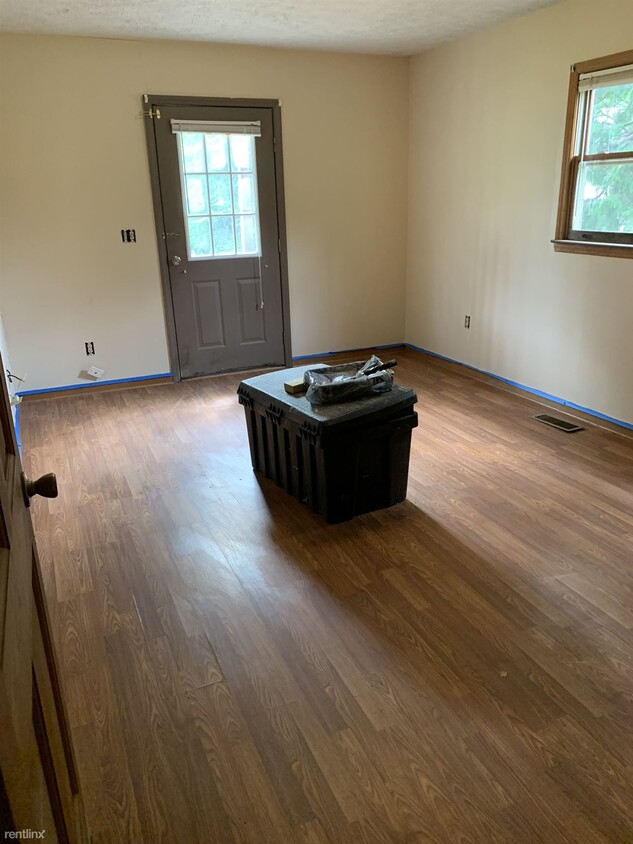 Primary Photo - 2 br, 1 bath Duplex - 1 Cobble Drive A