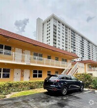 Building Photo - 2121 N Ocean Blvd