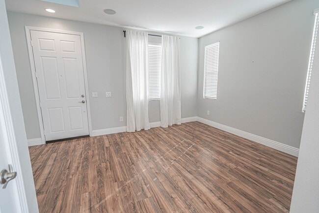 Building Photo - 23239 Barnacle Ln
