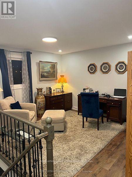 Photo du bâtiment - 15482 Leslie St