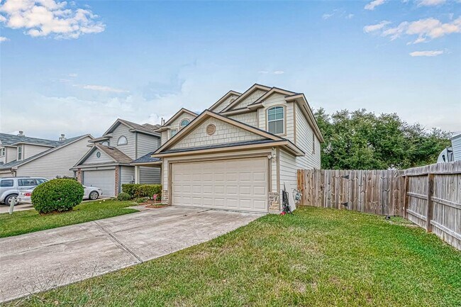 Foto del edificio - 14802 Dorray Ln