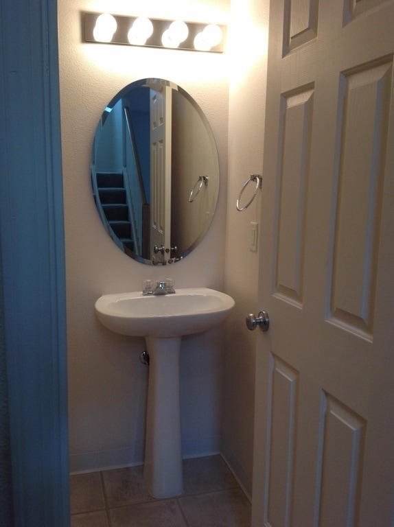 Building Photo - Pasco Townhouse for Rent!