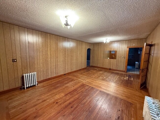 Foto del edificio - 931 Worcester Rd