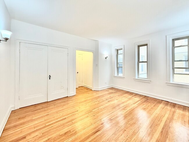 Foto del edificio - 6304 N Leavitt St